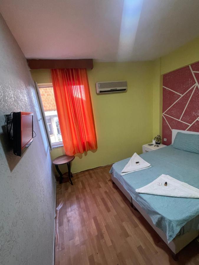 Ersoy Ak Pansiyon Antalya Exteriör bild