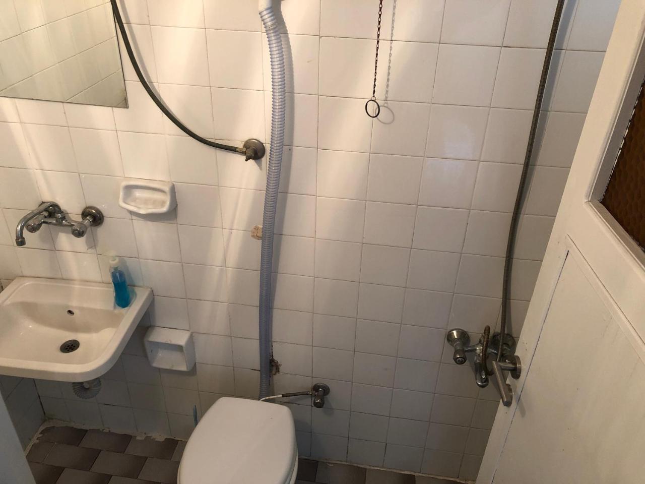 Ersoy Ak Pansiyon Antalya Exteriör bild