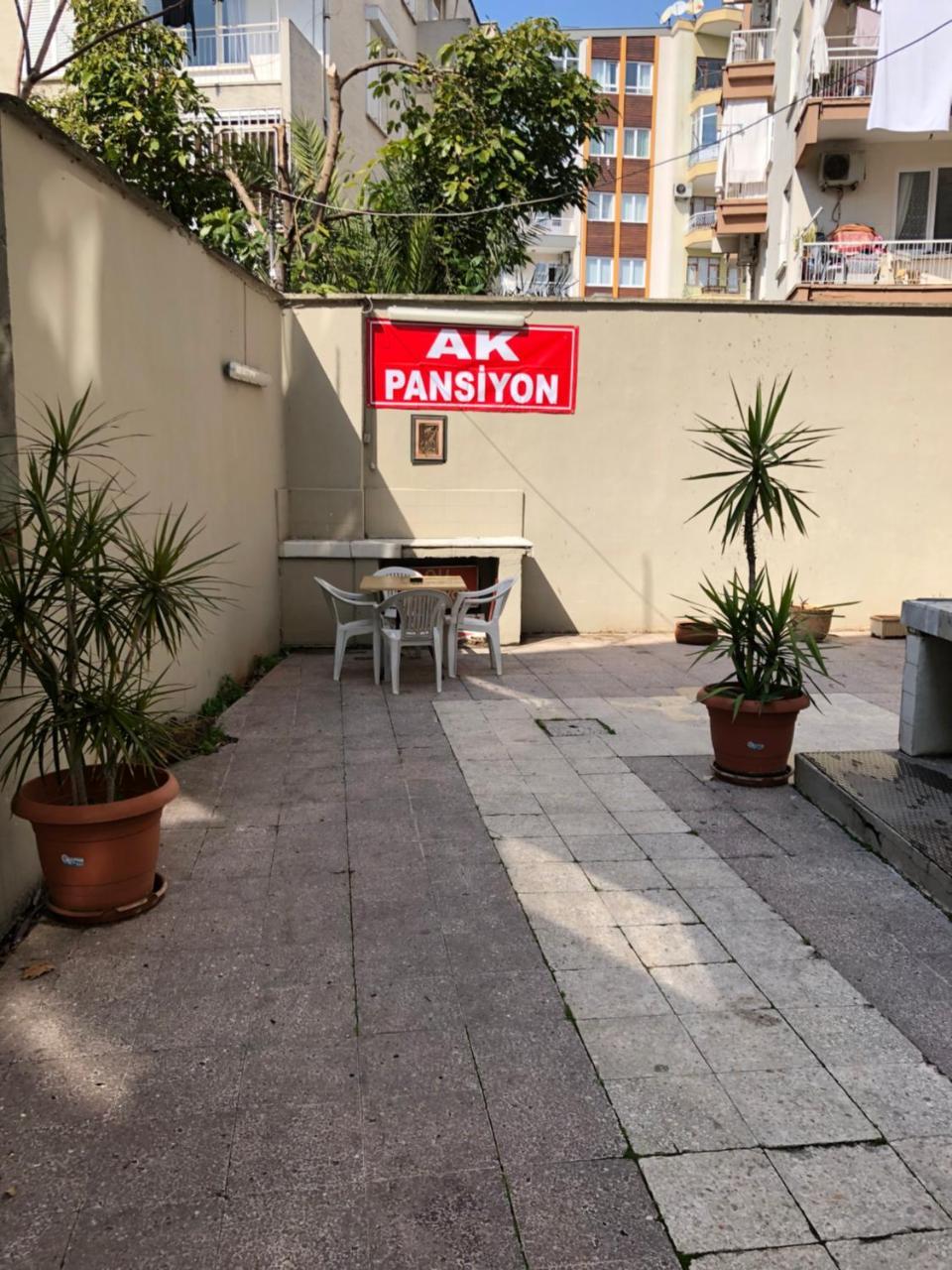 Ersoy Ak Pansiyon Antalya Exteriör bild